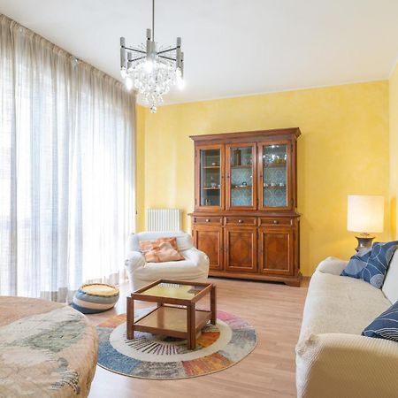 Spacious Apartment At Como Lake Mandello del Lario Eksteriør billede