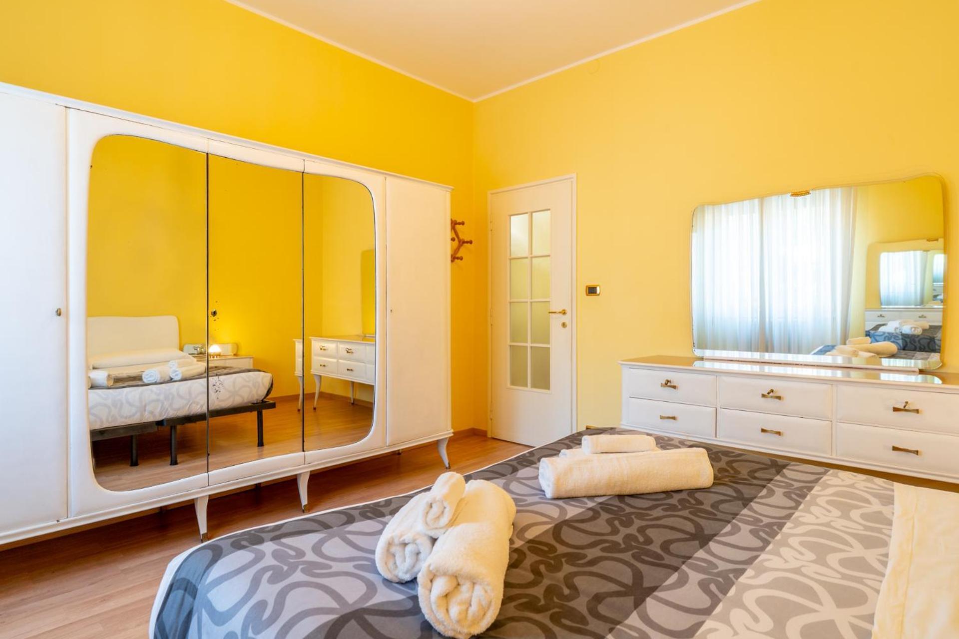 Spacious Apartment At Como Lake Mandello del Lario Eksteriør billede